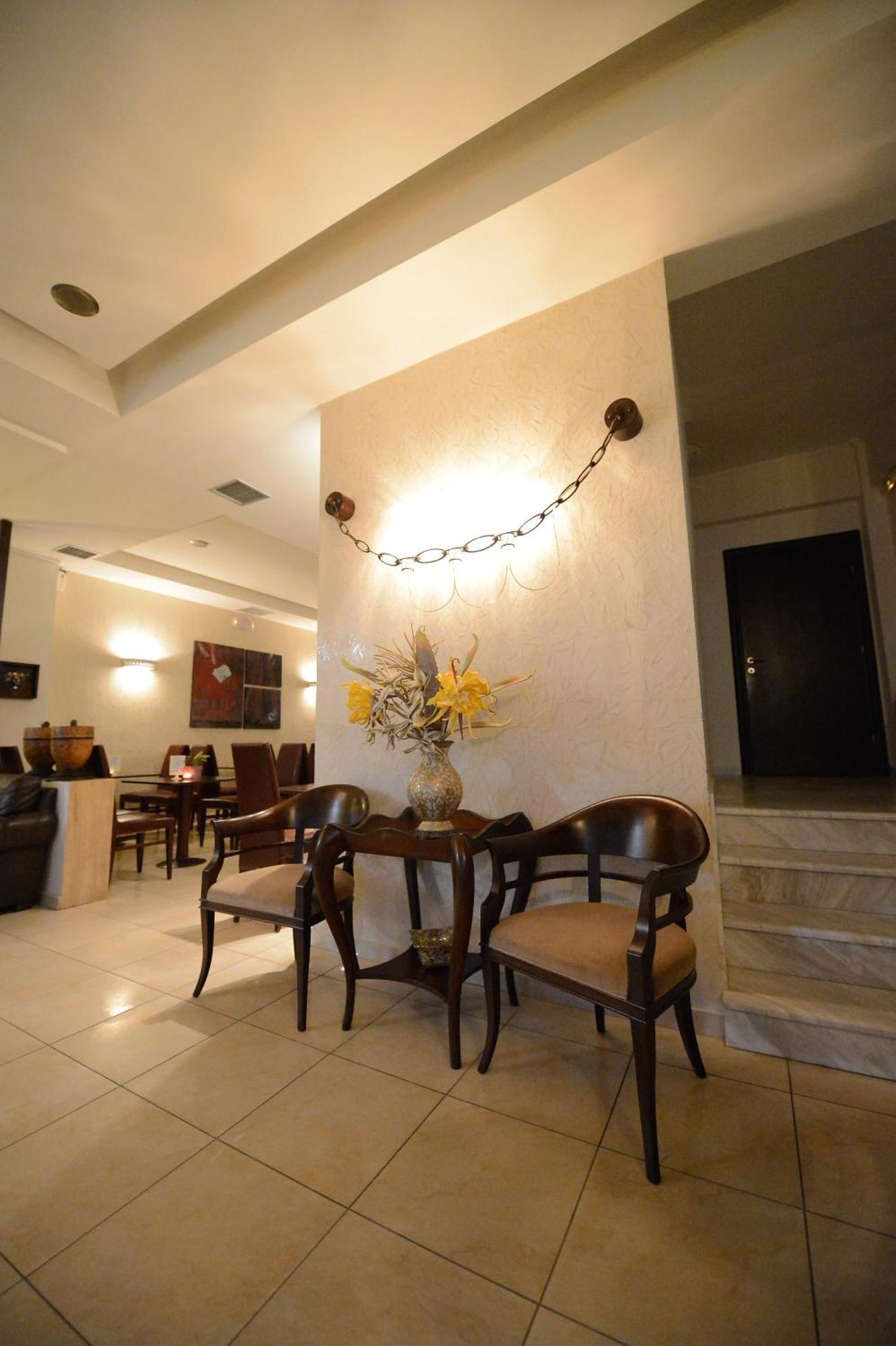 Central Hotel Paralía 외부 사진