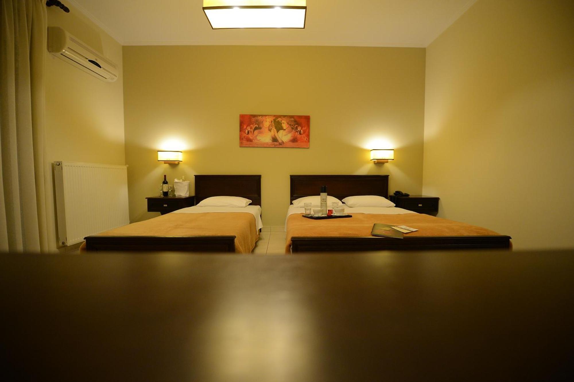 Central Hotel Paralía 외부 사진