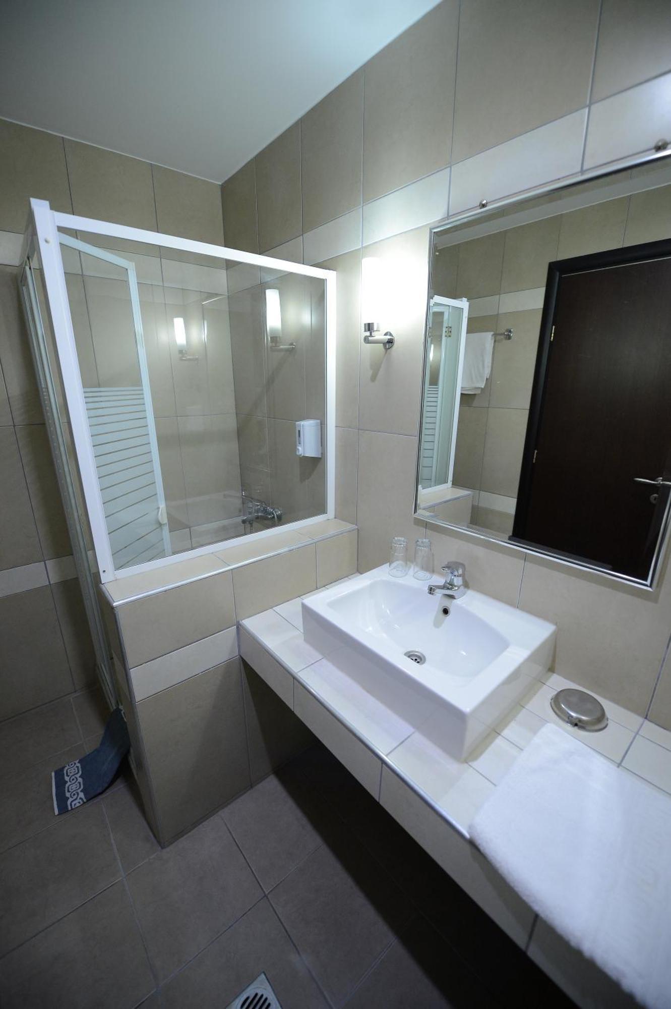 Central Hotel Paralía 외부 사진