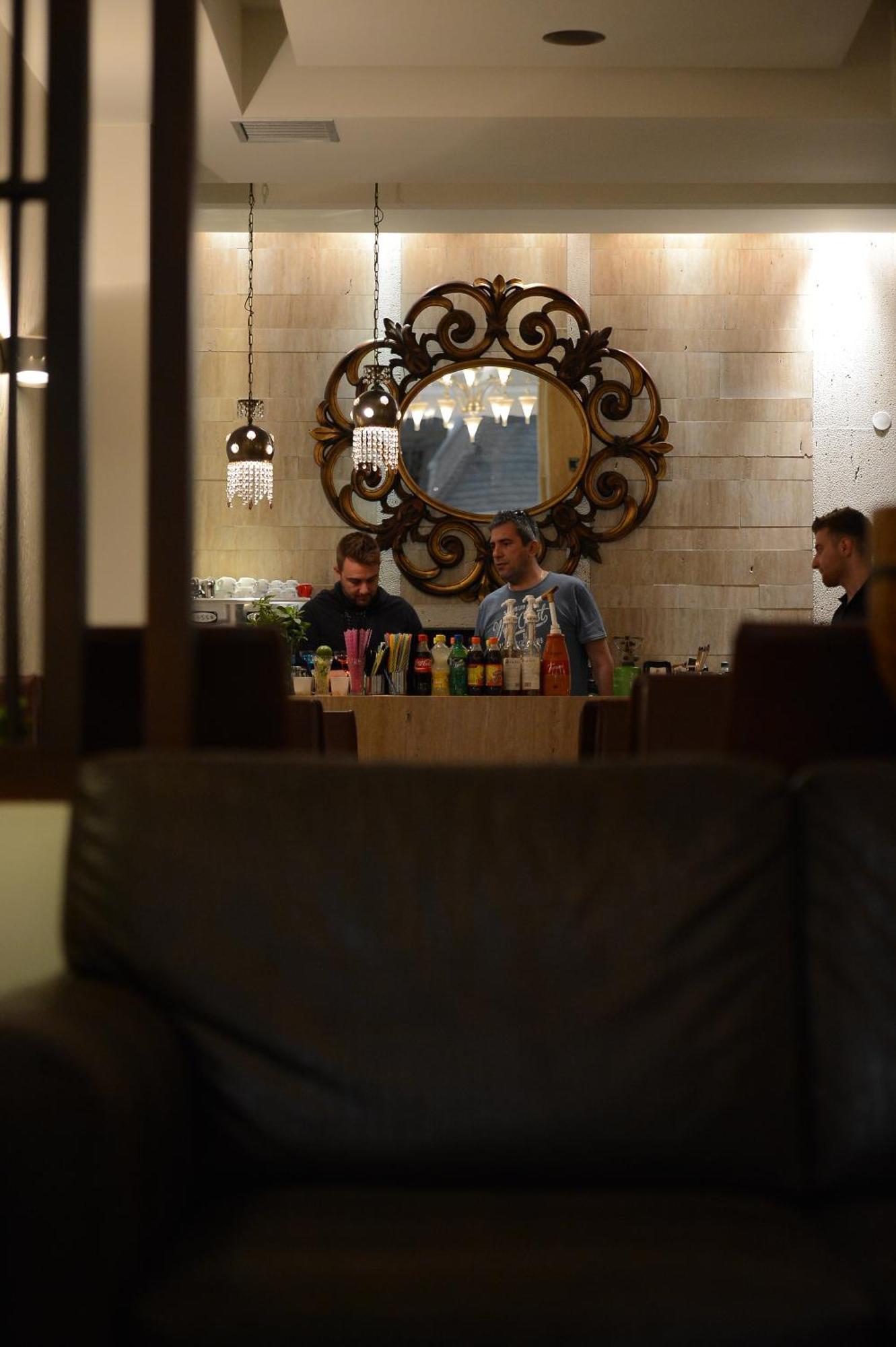 Central Hotel Paralía 외부 사진